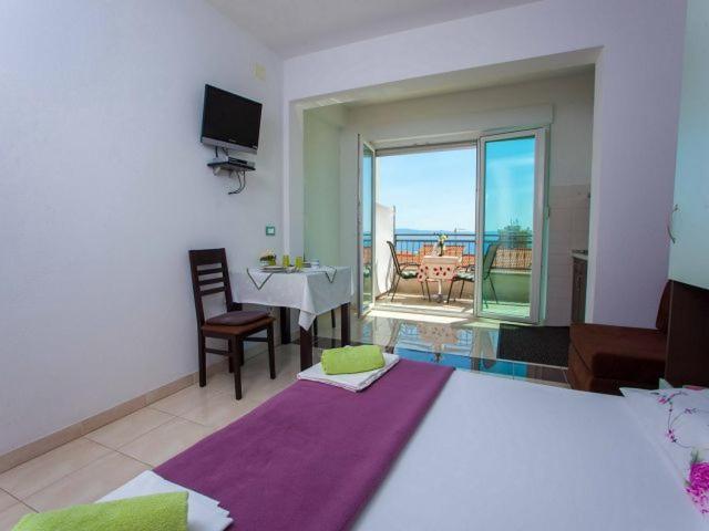 Apartmani Dana Макарска Екстериор снимка